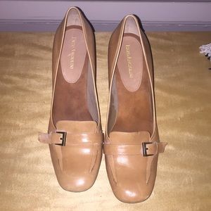Tan leather Enzo Angiolini Hee